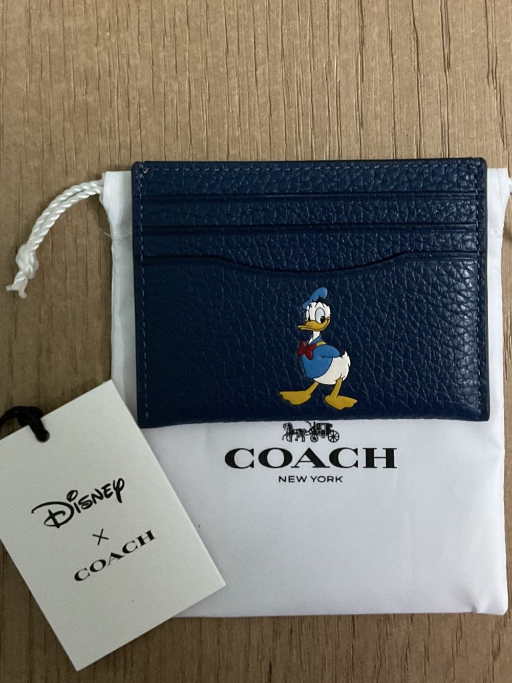 New Disney X Coach Donald Duck Card Case In Blue Regenerative Leather - Picture 1 of 3
